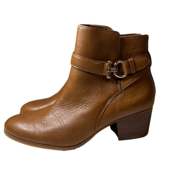 Coach Shoes - Coach Paulina tan leather ankle boots with gold detail - size 6.5 (B width) EUC